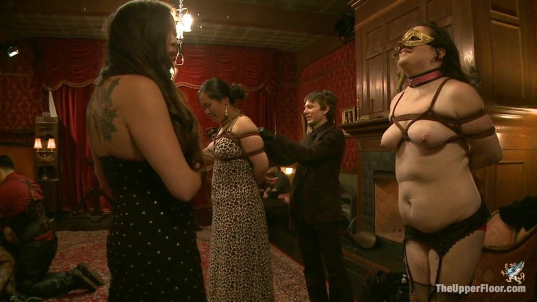 The Upper Floor by Kink: धन्यवाद दावत: अध्याय दो