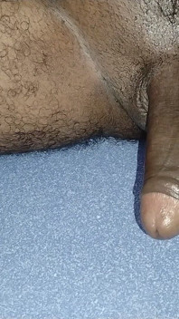 Massieren Sie Den Penis, Indem Sie Von Der Y-vera.