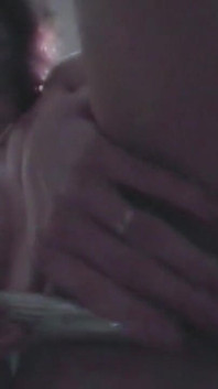 Amateur masturbation in the bathroom