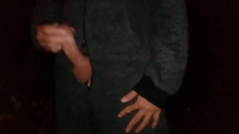Rockardglans: Night Time Onesie Wank Outdoors - Rockard Daddy