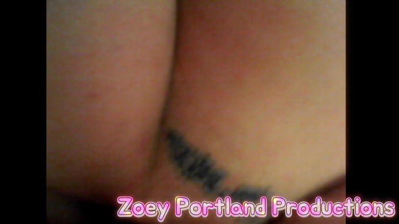 Zoey Portland: ゾーイが寝室で激しく犯される