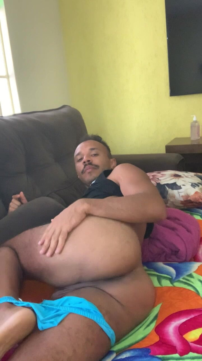 Ken Wild: Bisakah kamu masuk dalam, jalang?