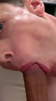 Erick Lima knullar tysk twink