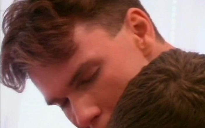 Gay 90's Vintage Porn: 깊은 욕망을 탐구하는 남자 #5