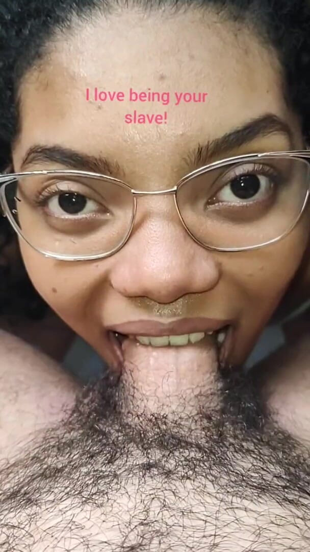 Pietro Montoya: Stiefdochter Mijn Gehoorzaam Die Mijn Voeten Schoonmaakt Met Haar Tong...