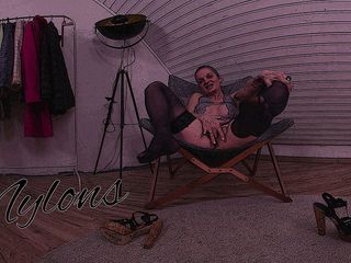 Sabdeluxe VR: Nylons