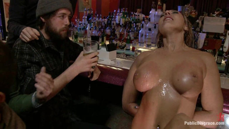 Public Disgrace by Kink: Skylar Price