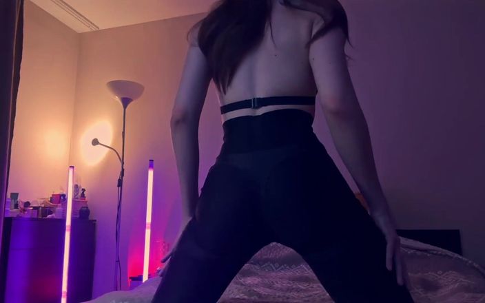 Skinny_lady69: Hipmeryzuj legginsy tyłek