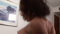 Hot Girlz: Podvádějící ebenová MILFka s velkým zadkem má poměr s černochem