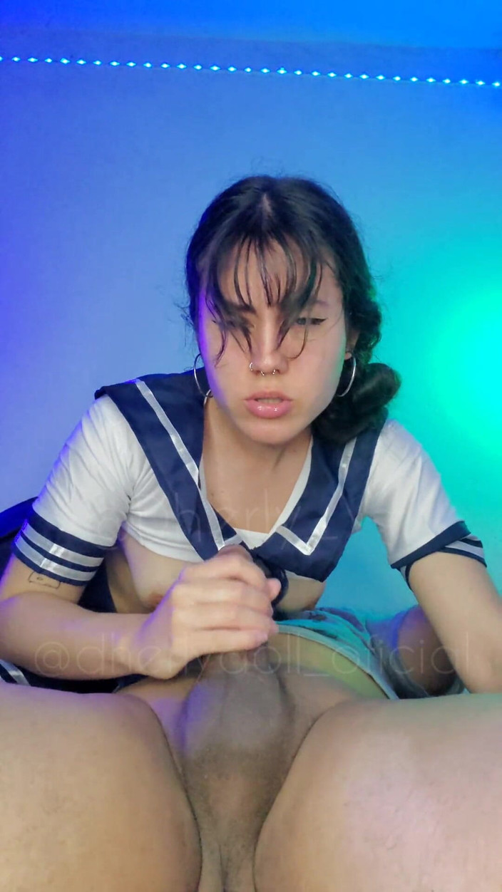 DherlyDoll: Anální šukání vysokoškolačky s velkým zadkem, dokud jí nedám dobrý výstřik...