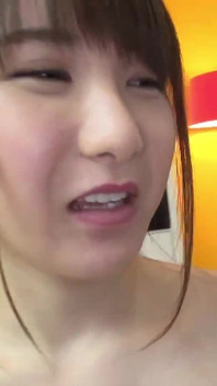 A Beautiful Girl Who Came to Tokyo Makes Her Miraculous Av Debut! -3