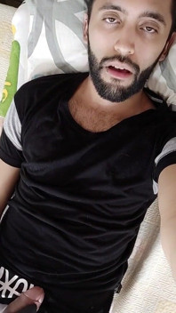 Ți-am spus vreodată că îmi plac vibratoarele de pe pula mea?