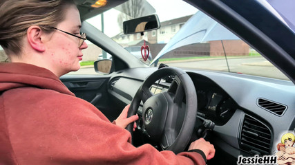 JessieHH: Pomoc, moje auto se nespustí!