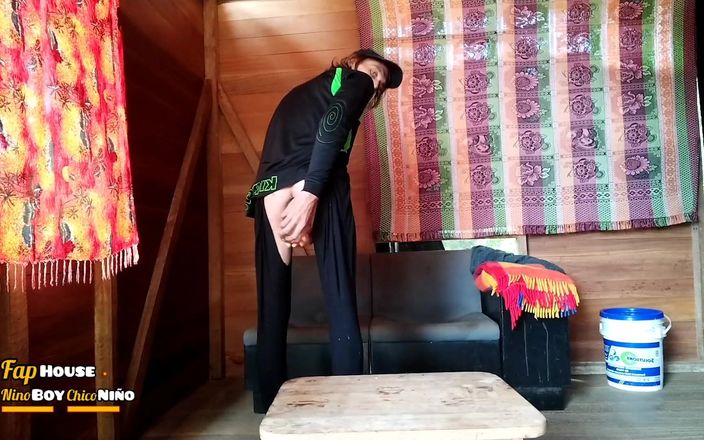Culopeke: पतला युवा समलैंगिक आदमी कामुक है