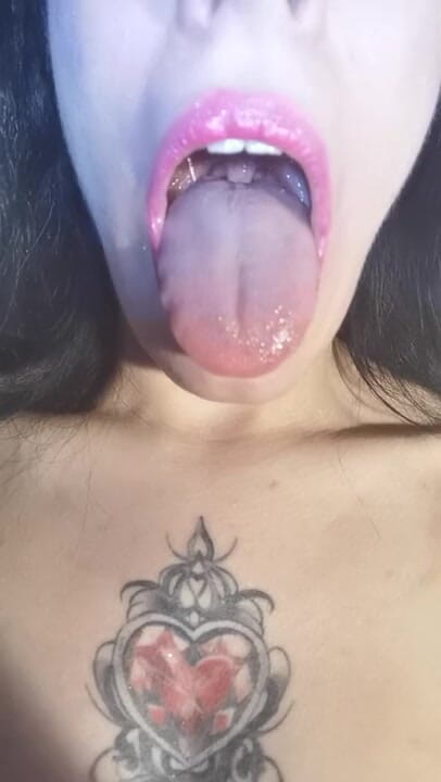 Beth Kinky: 내 목구멍 따먹기