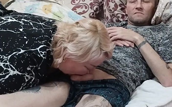 Zona901: Üvey anne yarağın tüm döllerini emiyor