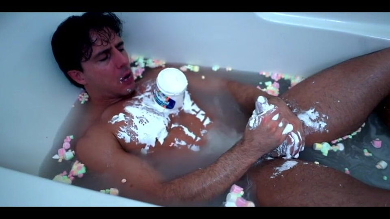 Reese Rideout: Kąpiel marshmallow pocierać