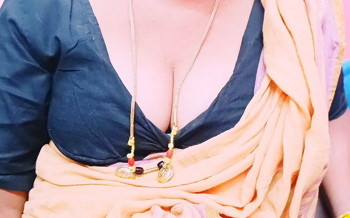 Telugu honey lips: 印度愤怒的继母不幸操了继子。泰卢固肮脏的谈话。