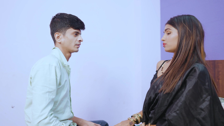 Khiladi69: Casal indiano