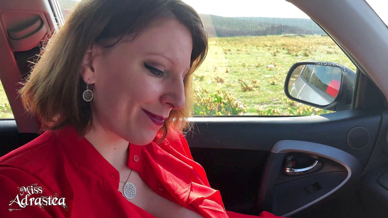 Miss Adrastea: Můj osobní řidič v pásu cudnosti!