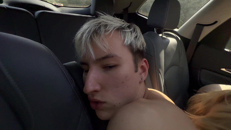 Oliver Strelly: Вітчим Трахає Милу Твінку І Падчерку І Кінчає