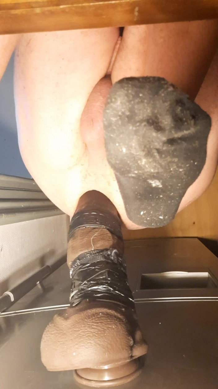 XX rap: Діаметри дилдо 10 см у розширеній сідниці