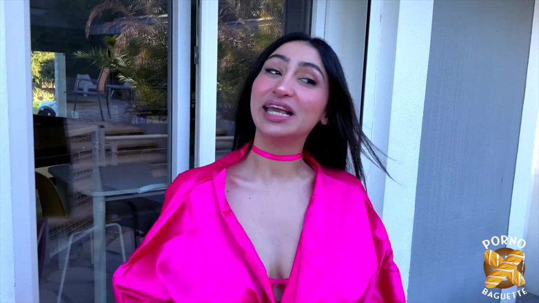 Porno Baguette: Didi, with Her Big Boobs, Get Fucked by Two Cocks