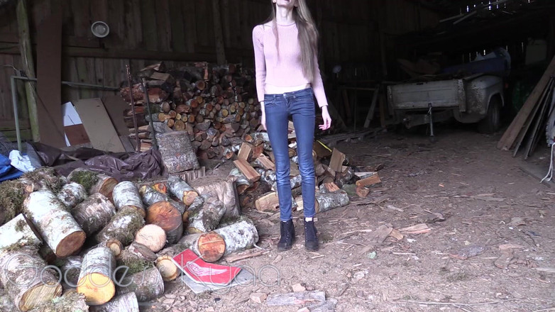 Kyaa Chimera: Przegrany laptop crush - niestandardowe wideo