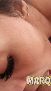 Bigass MILF Pussy Creampie by the Morning