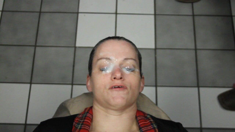 Dirty Dees: The Ongoing Plastering of Dirty Dees