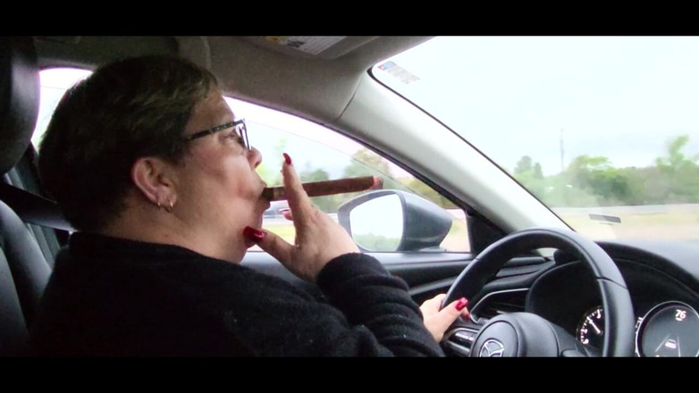 Smoking Dawn: Sigaar op de Atlantic City Expressway