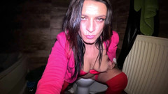 MilfyCalla: Red Boot Łazienka Play - Dirty Talk, Masturbacja i Niegrzeczny Siusiu Fetysz 329