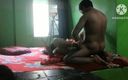 Indian hardcore: Sora vitregă și fratele vitreg fac sex dur cu fată desi...