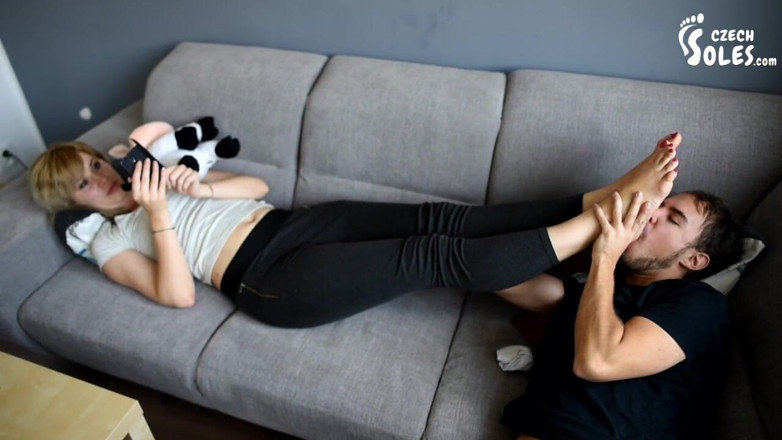 Czech Soles - foot fetish content: A chance to smell her socks