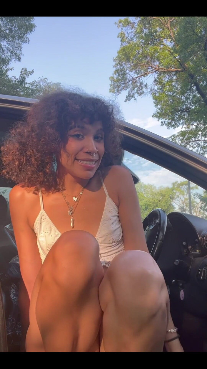 theunholychi: Slunné chodidla