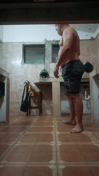 부엌에서 인도 마누라 따먹기