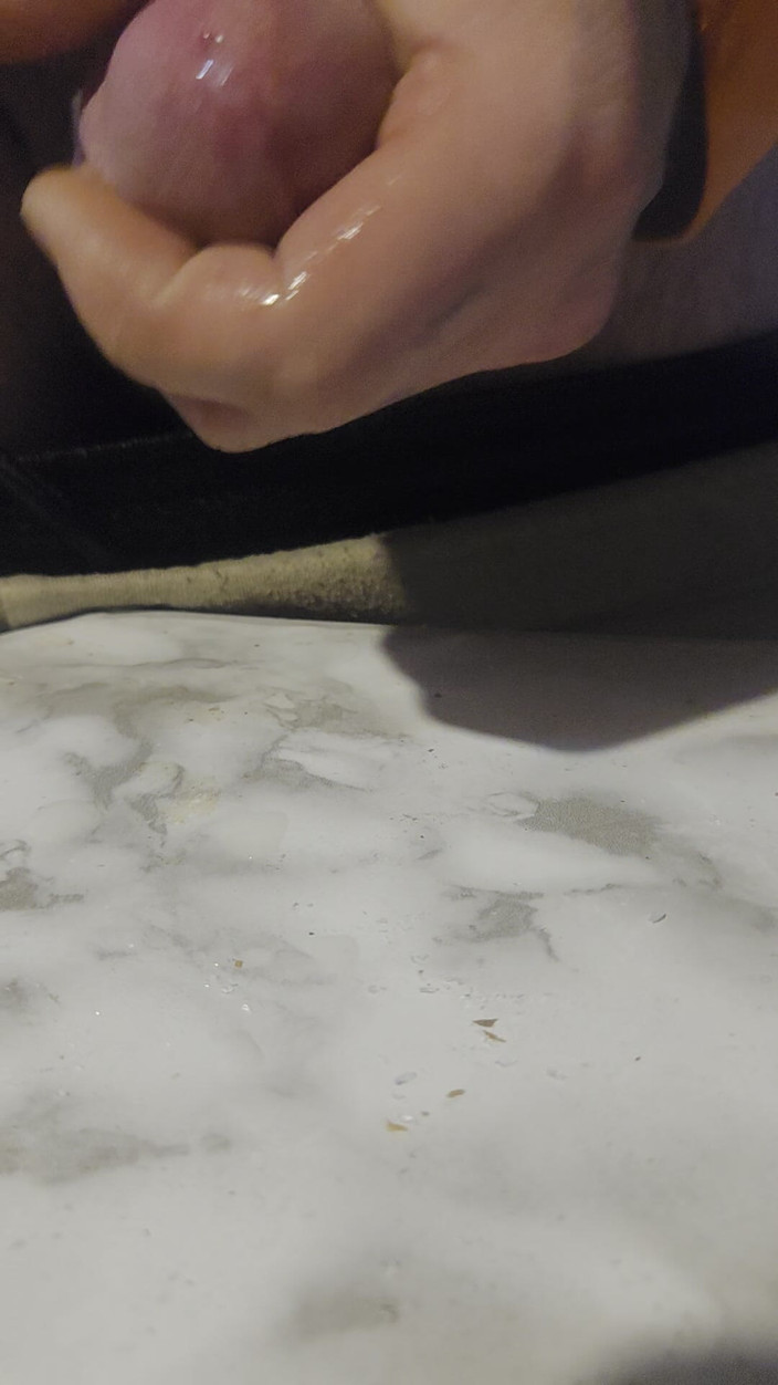 Bigshot: Кадр с мраморным столом