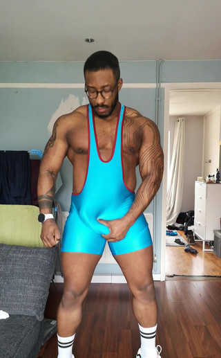 Amadeus: Mer bug cock den här veckan eftersom jag kommer att...