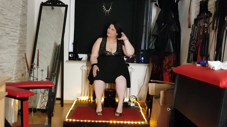 DOMINATRIX6: Sutek Tor T Ure i Siadanie na twarzy.