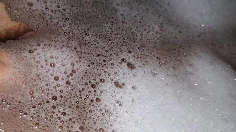 Alexander Audran: Who Would Like to Keep Me Company? I Hot Tub...