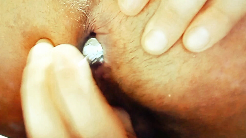 Willy Alexandru Petre: Smooth Masturbation in My Hot Hole