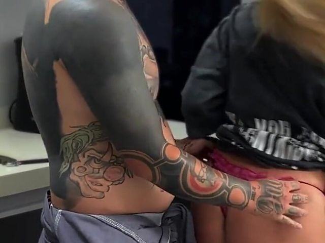 Cheating Wife Gets Fucked by Tattooed Plumber in the Kitchen (Felipe Skull)