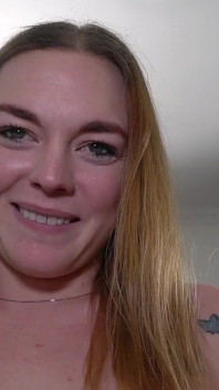 Girl Next Store anal döl yiyici Samantha Reigns