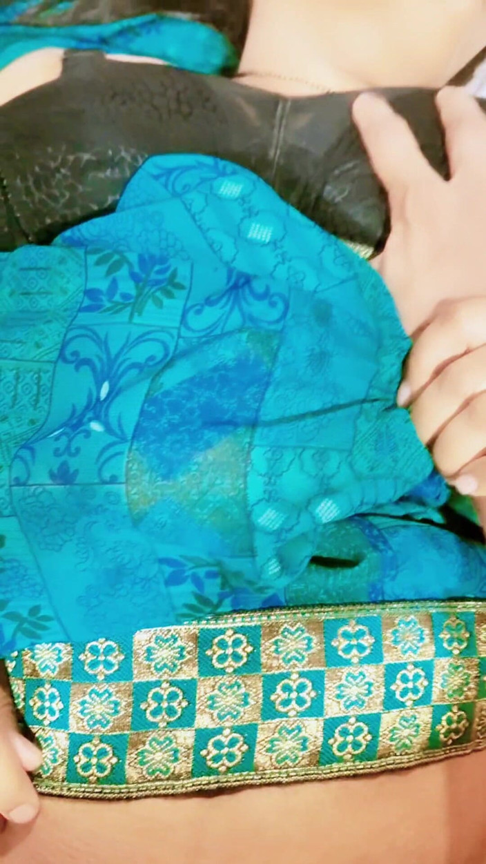 Sexybhabhi999: Wanita Marathi Matang India Berkongkek dengan teman lelaki kurusnya