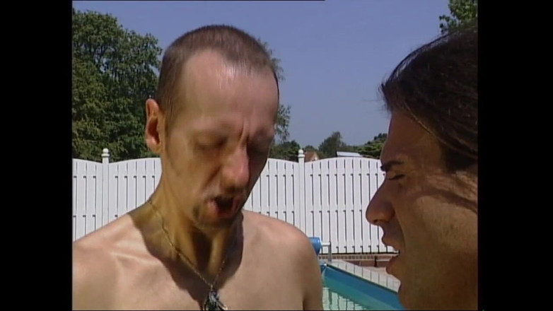 Purzel Official: Curvă blondă țâțoasă excitată face sex cu doi bărbați cu pule...