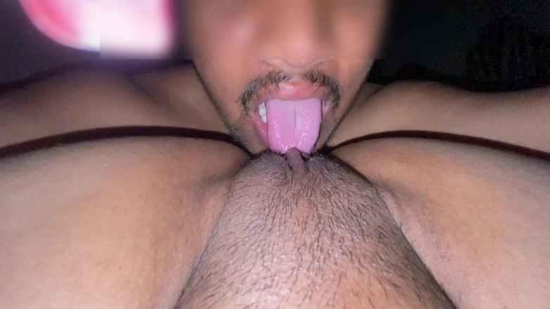 Hotgirl9: Pieprzę moją Bhabhi w pokoju Kichen, kiedy gotuje