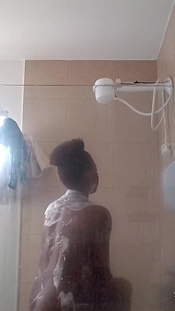 Lihatlah apa yang berlaku semasa saya cuba mandi saya... Bolehkah awak percaya ini? Feeling Bit Malu - Mastermeat1 Solamente