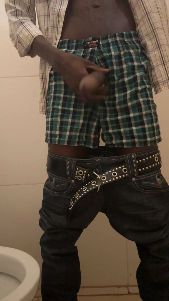 Slimniqqa: Bro Got Horny at Work He Had to Beat His...