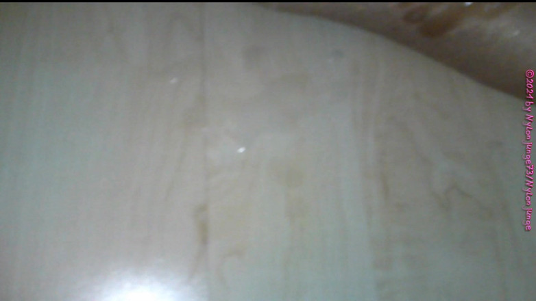 Carmen_Nylonjunge: Arrapata sui tuoi stessi piedi ** HD nostalgia **