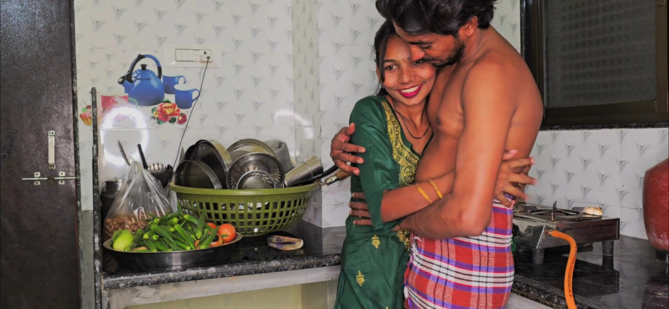 Kavend91: Mujhe Paise Lekar Chudna Pada, audio en hindi, sexe